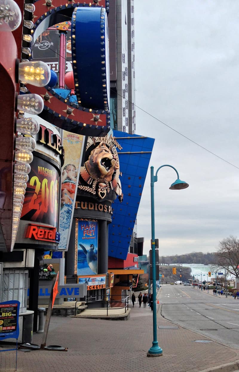 Canada Midway, MGM, Niagara Falls, Canada 2013.