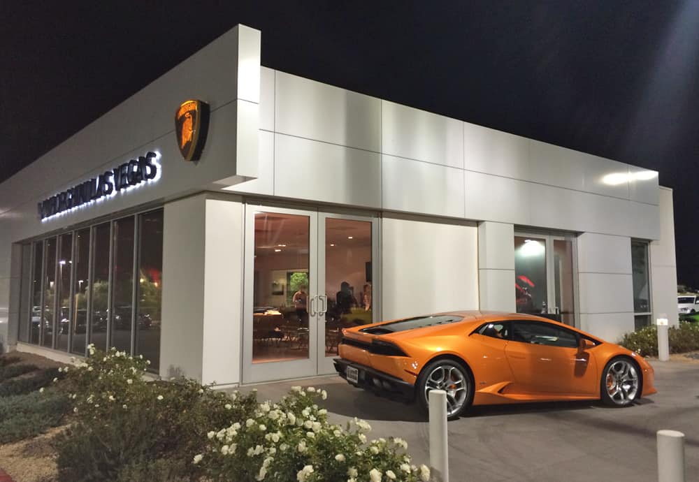 Lamborghini Huracan at Lamborghini Las Vegas